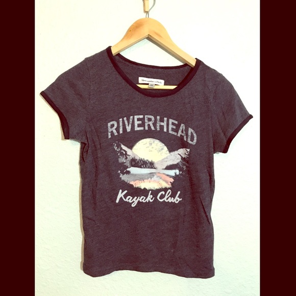 A&F tee - Picture 4 of 5