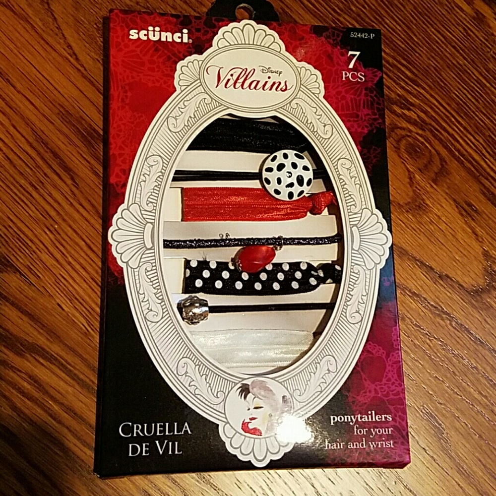 Disney villains cruella de vil ponytail holders