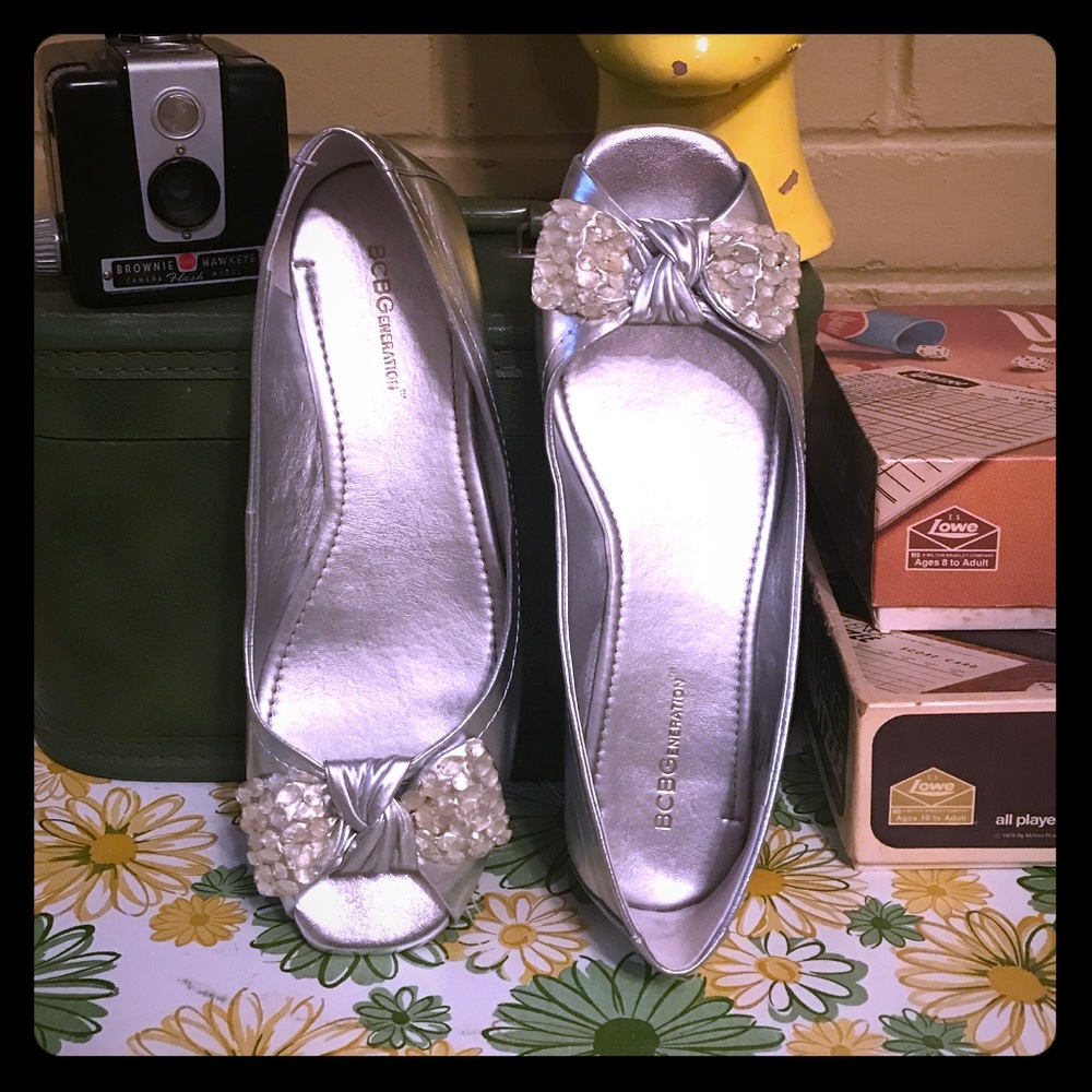 BCBG Silver Slip-On Flats with Decorative Bow