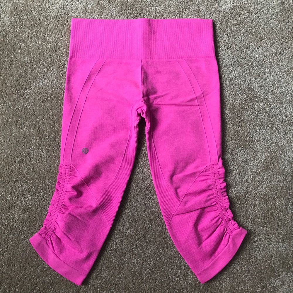 Lululemon In The Flow Crop Hot neon pink 6 small