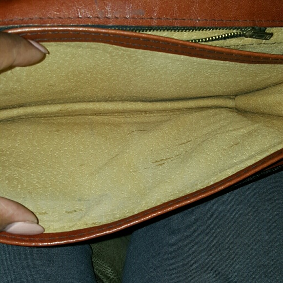 Leather clutch - Picture 3 of 7