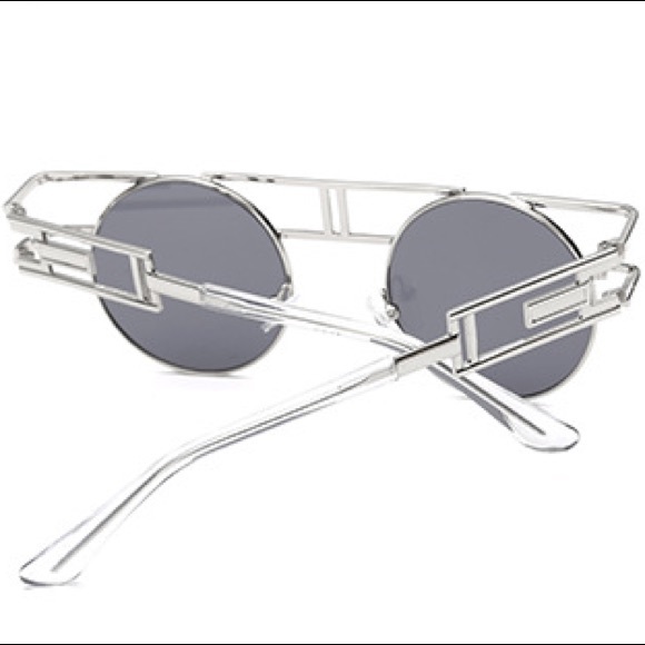 The Technologic Mirror Sunglasses - Picture 6 of 6