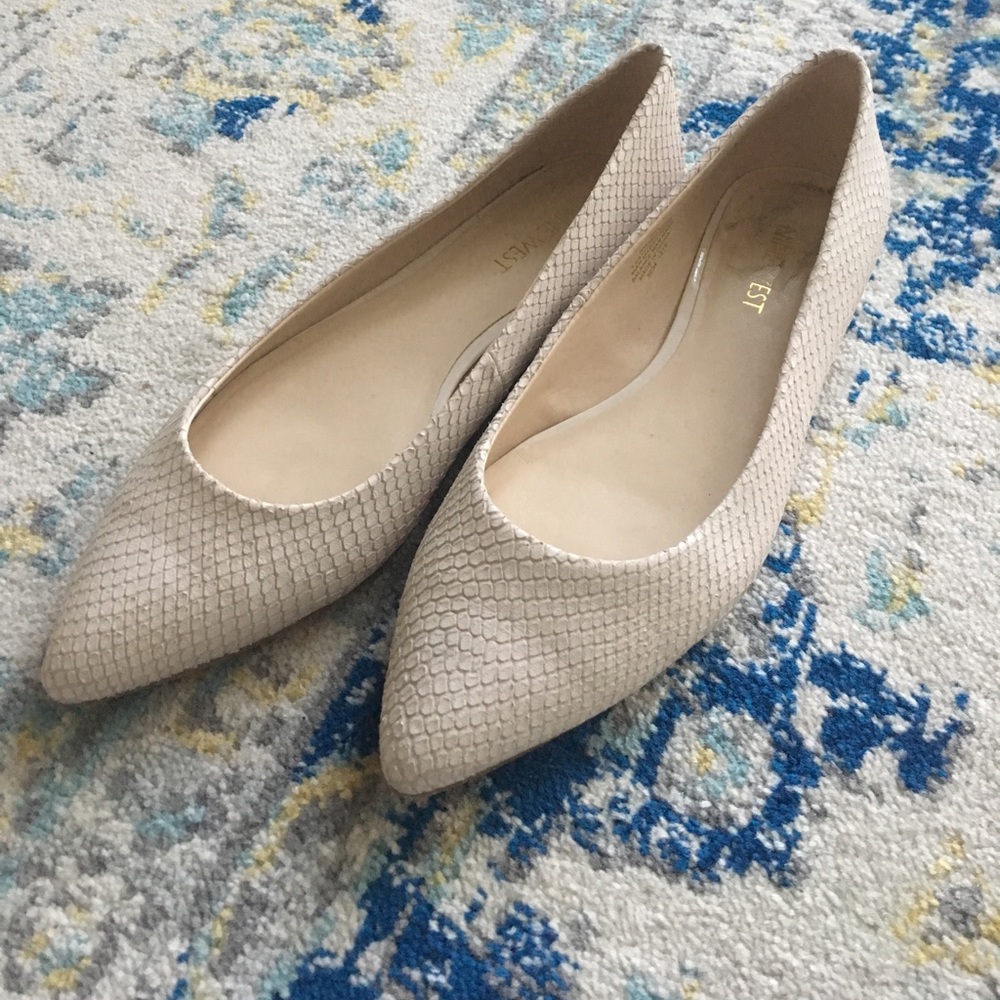 Nine West White Flats