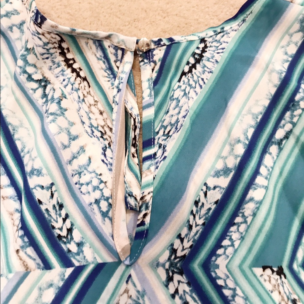 Mossimo Top - Picture 4 of 5