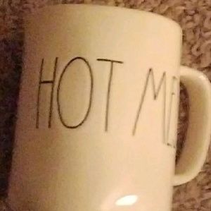 Meet your Posher, Rae