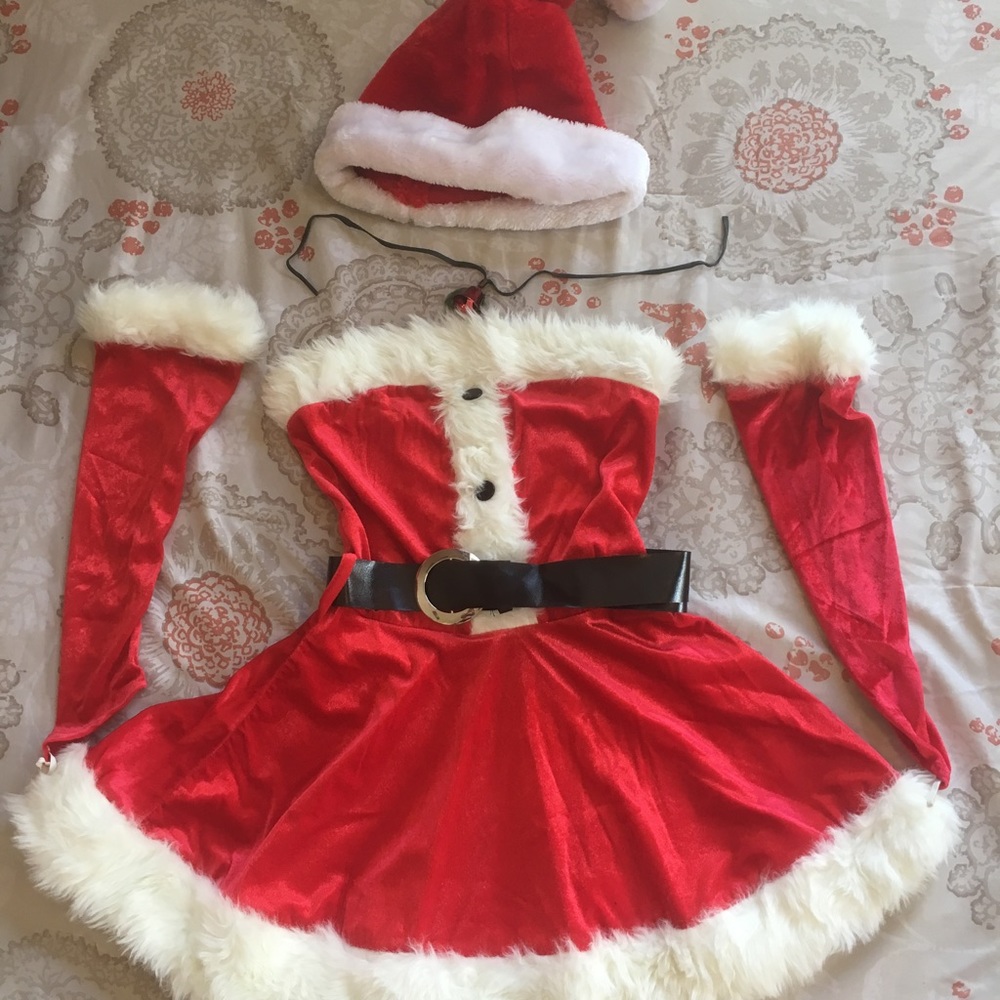 S O L D Sexy Halloween costume (Santas Sweetie)