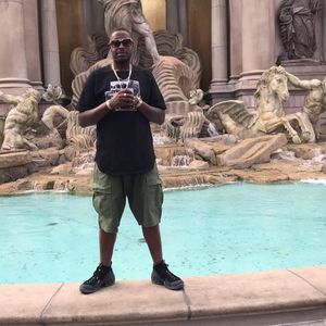 Meet your Posher, Malcolm