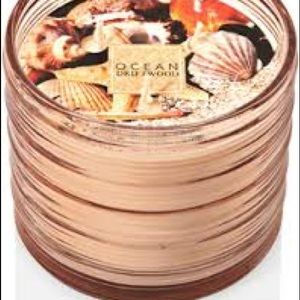 Bath and Body Works candle