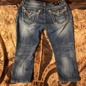 Miss Me Capris size 29