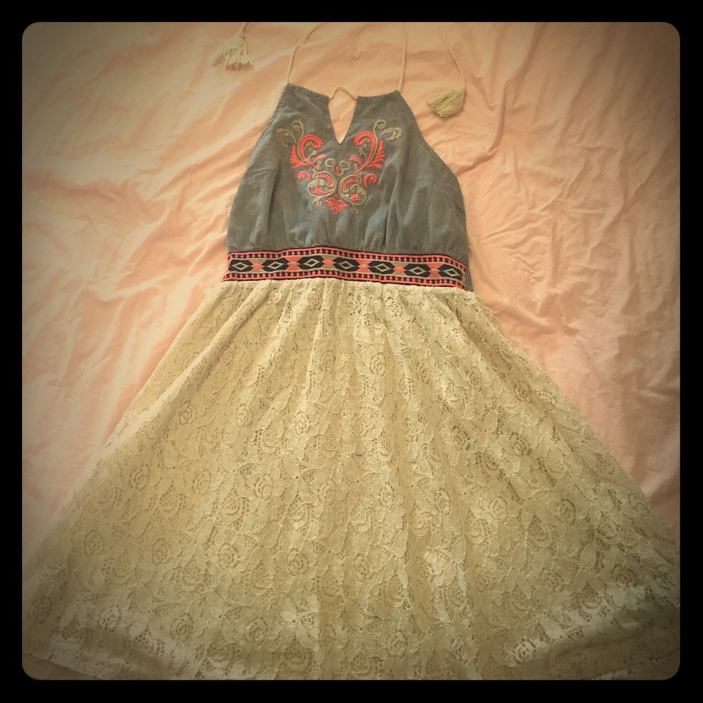 DressUp lace and demon boho halter