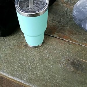 Meet your Posher, Alicia