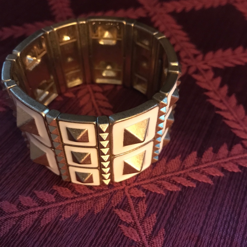 Lia Sophia White Enamel & Gold Bracelet