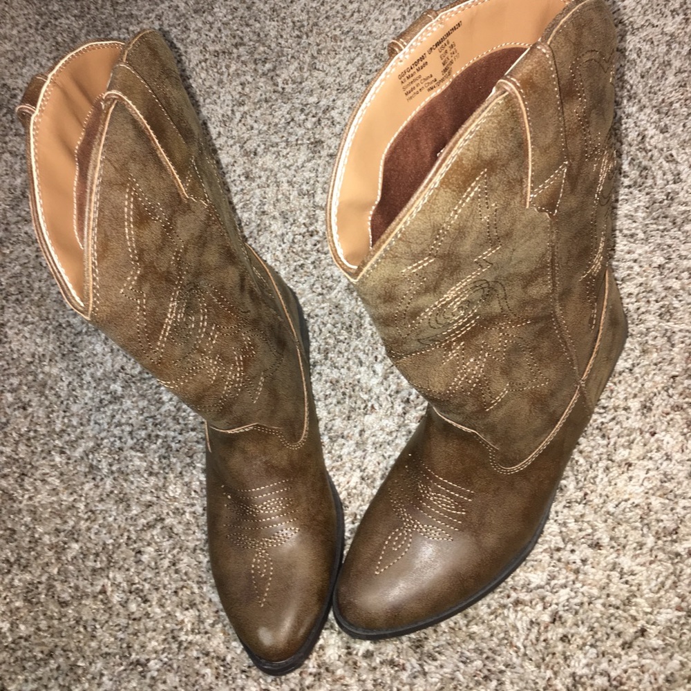 Cowboy boots