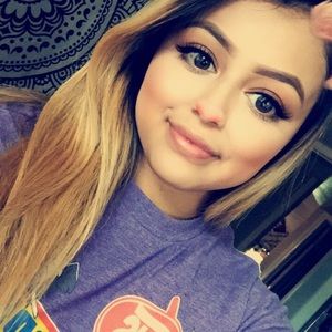 Meet your Posher, Marissa