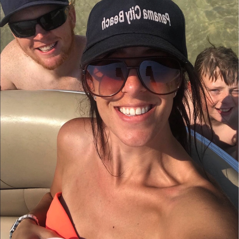 Meet your Posher, Dawn