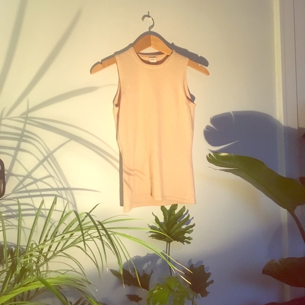 V I N T A G E    CASHMERE   TANK TOP