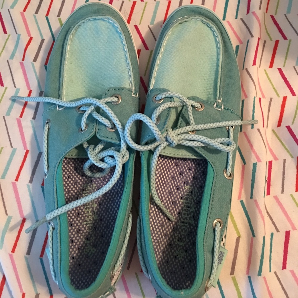 Columbia Shoes