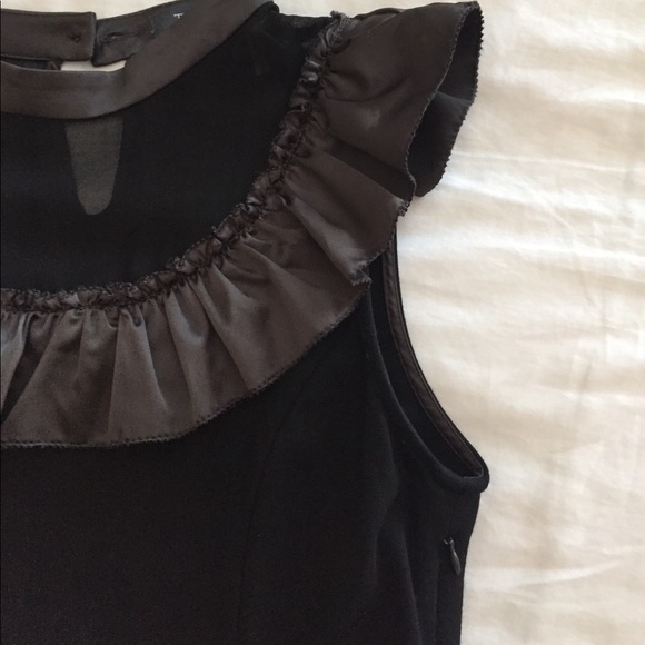 Perfect Black Dress {LBD} - Picture 2 of 7