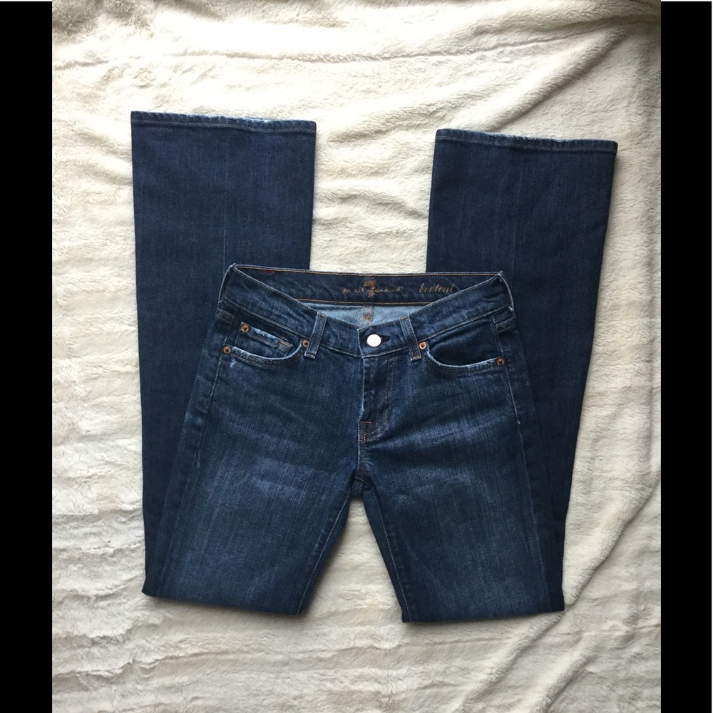 SOLD 7 For All Mankind Bootcut 👖 ❤️