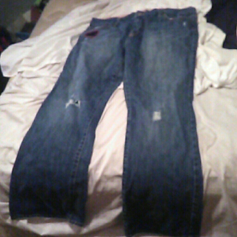 Clothes - Picture 7 of 8