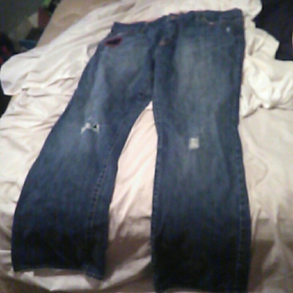 Clothes - Picture 7 of 8