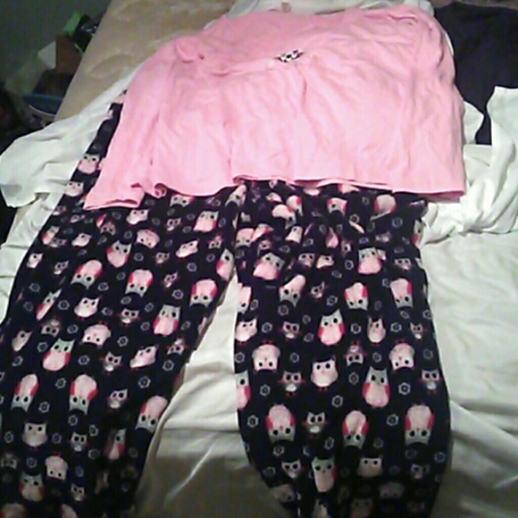 Clothes - Picture 8 of 8