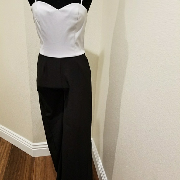 Romper - Picture 1 of 5