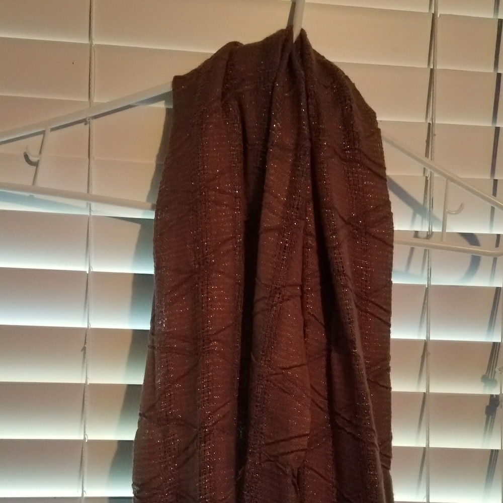 Scarf - Picture 2 of 3