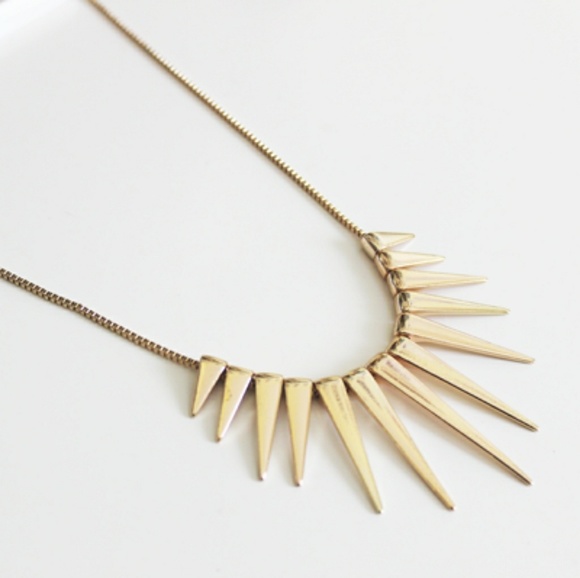 Gold H&M Necklace - Picture 1 of 5