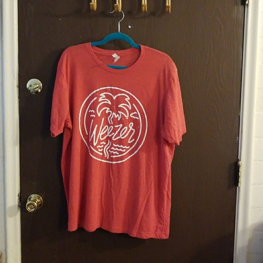 Bella+Canvas printed Weezer t-shirt
