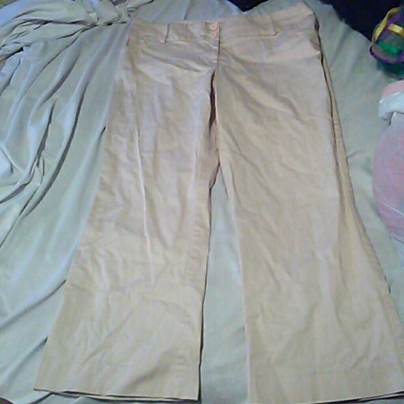 Clothes - Picture 3 of 8