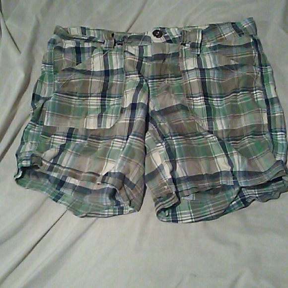 Clothes - Picture 6 of 8