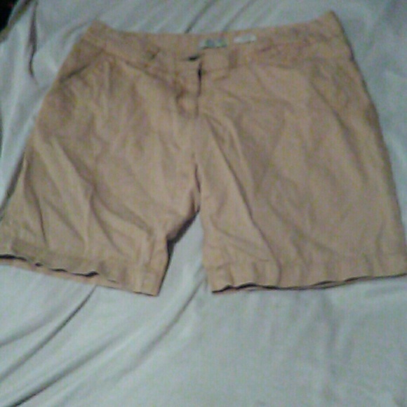 Clothes - Picture 7 of 8