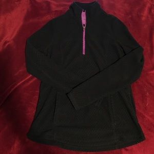 Tek Gear pullover athletic hoodie! Tek Gear pullover athletic hoodie!