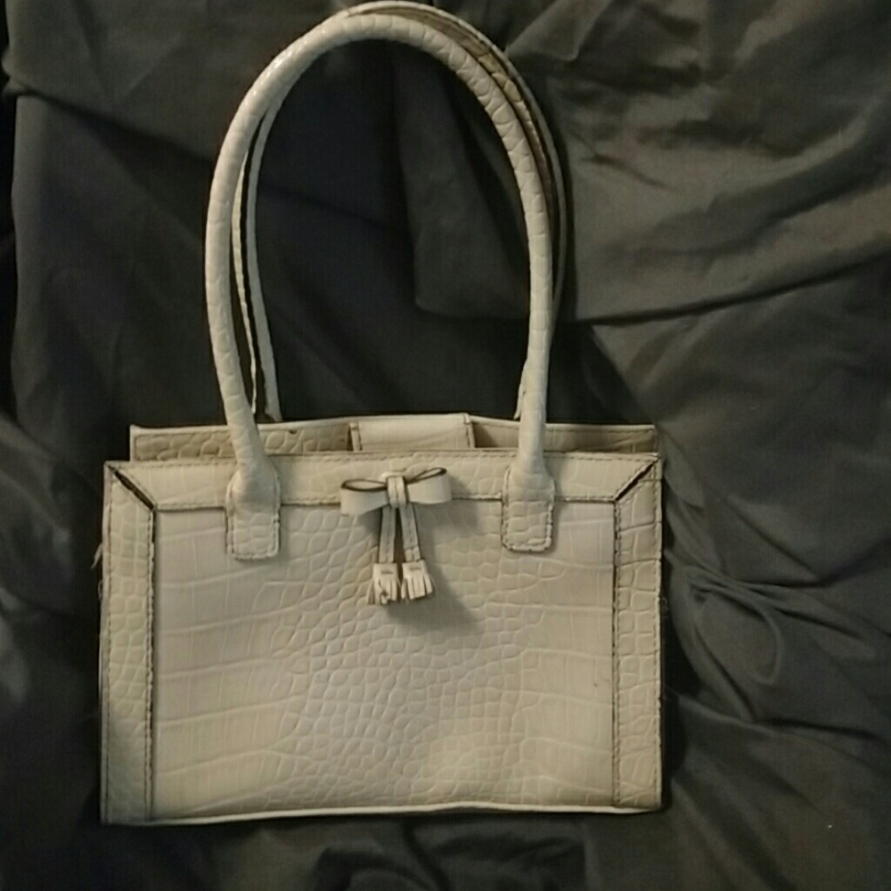 Liz Claiborne purse