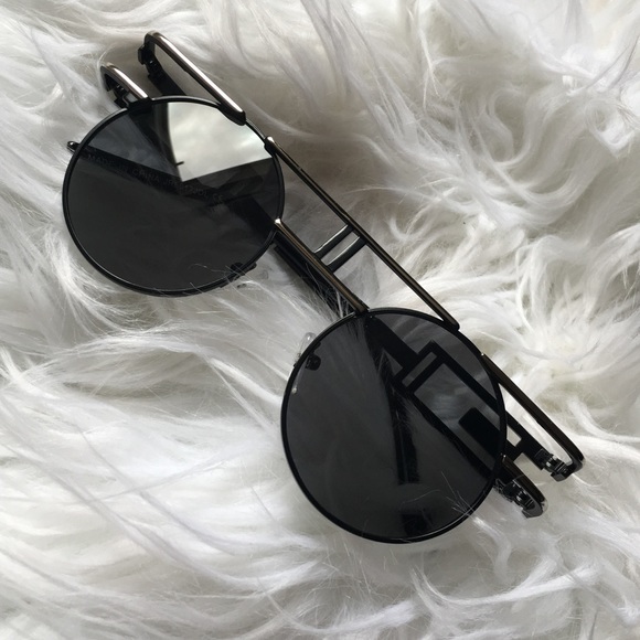 The Technologic Sunglasses - Picture 3 of 3