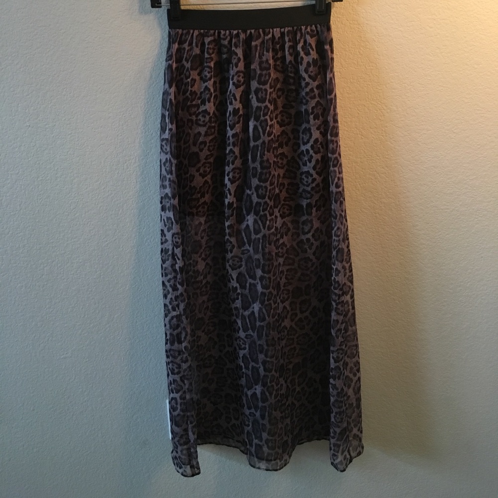 Leopard print maxi skirt