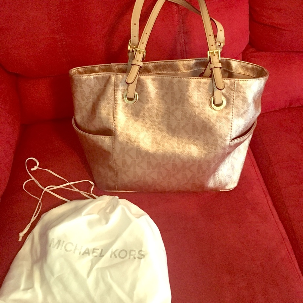 Michael Kors tote