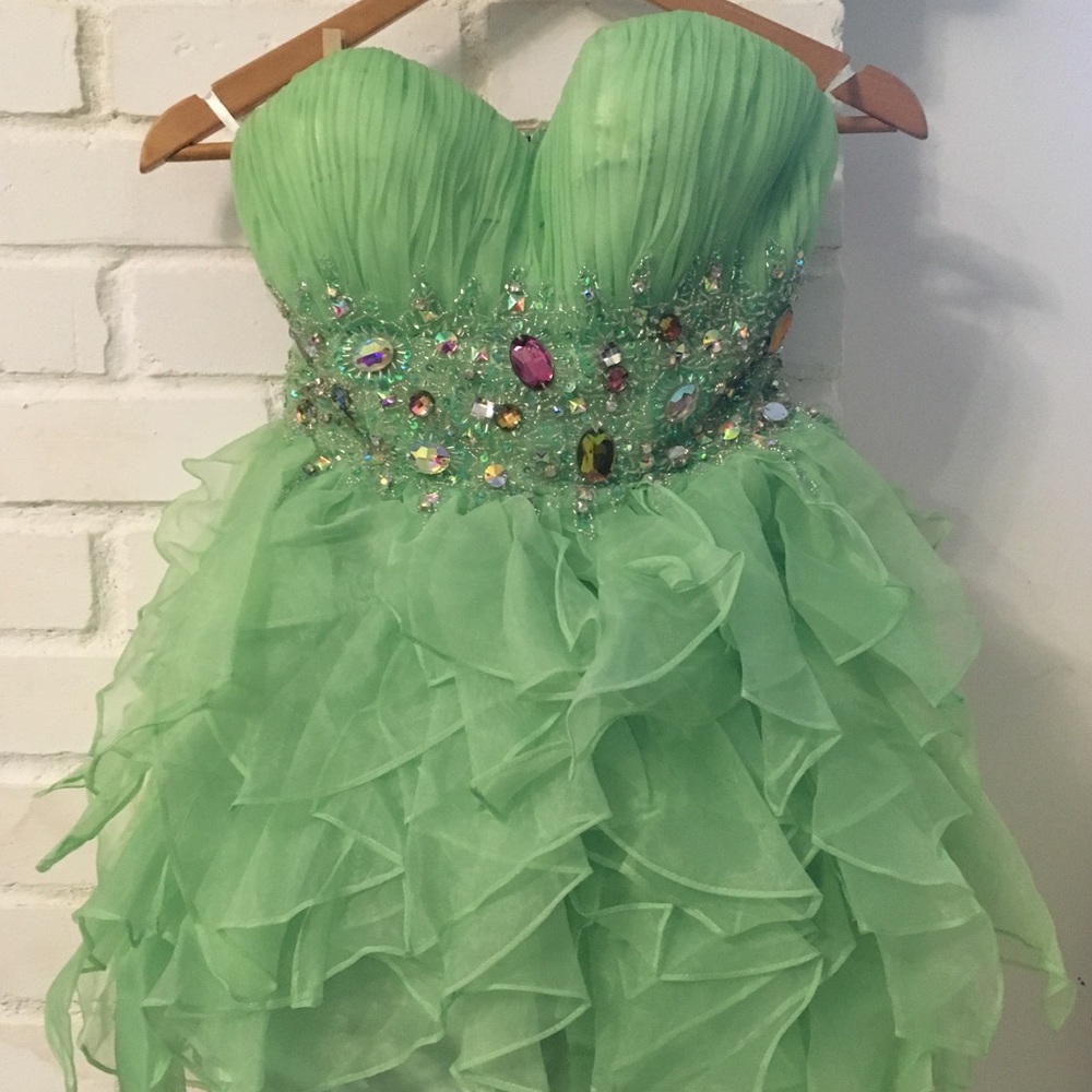 Strapless Sweetheart Dress