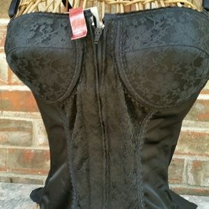 Full Body with Front Hook & Eye with Zipper