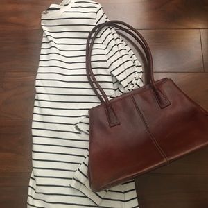 ❤️lowest price ❤️Fossil leather Bag/satchel
