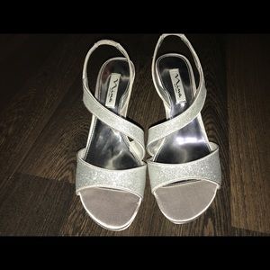 NWOT Silver Heels NEVER WORN