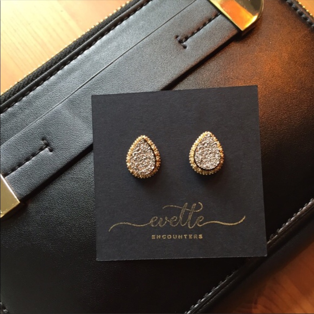 | HEMATITE DRUZY STUDS | - Picture 2 of 6