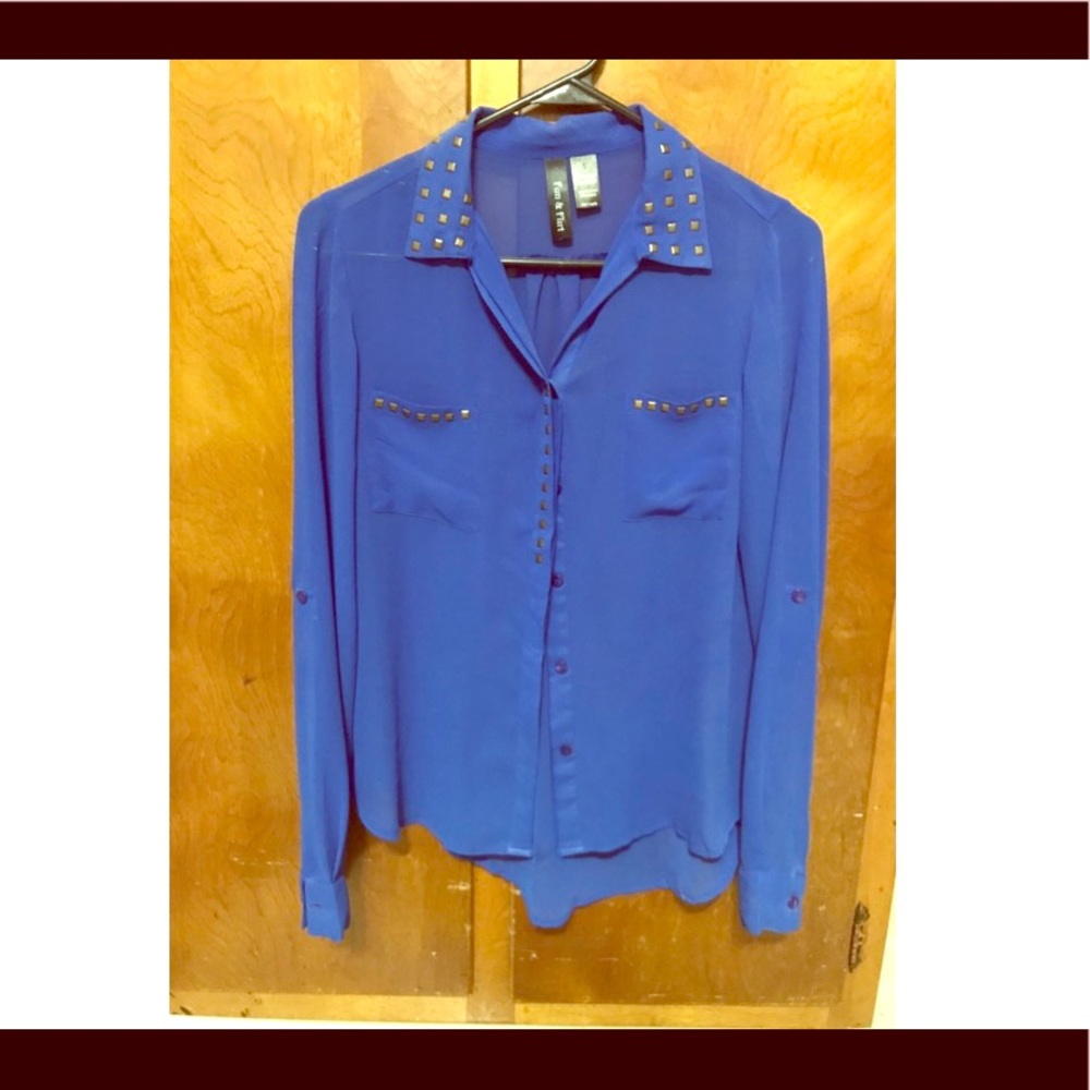Small royal blue blouse