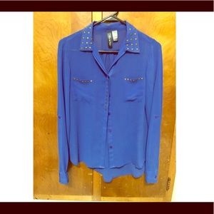 Small royal blue blouse