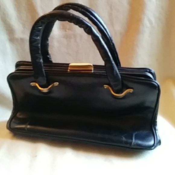 Made in Italy for Daytons bag-size 11 x 6 x 4 in. - Picture 2 of 5