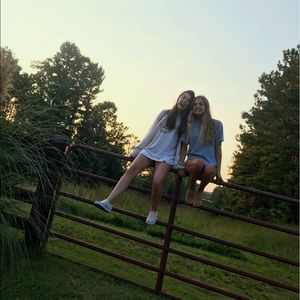 Meet your Posher, Holly