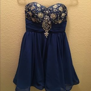 Sequin hearts size 1 homecoming dress strapless