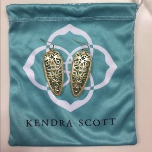 Kendra Scott Gold Arrowhead Sienna Earrings