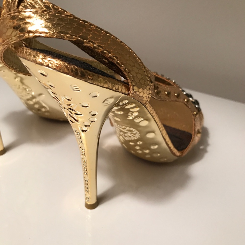 LAST ONE‼️S/7 Gold rhinestone Strappy Heels! - Picture 4 of 7